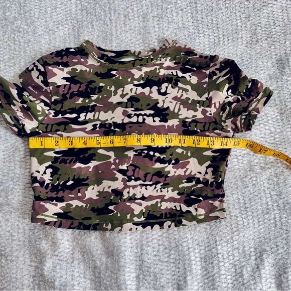 Skims Camouflage swim Crop Top - Green and Brown - Picture 3 of 6